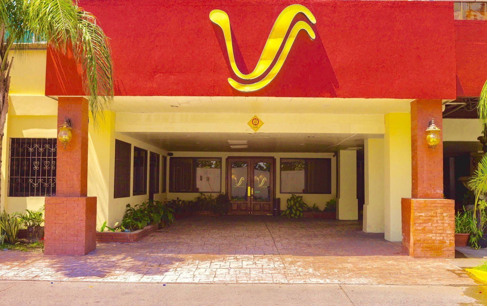 Hotel Victoria San Pedro Sula Exterior photo